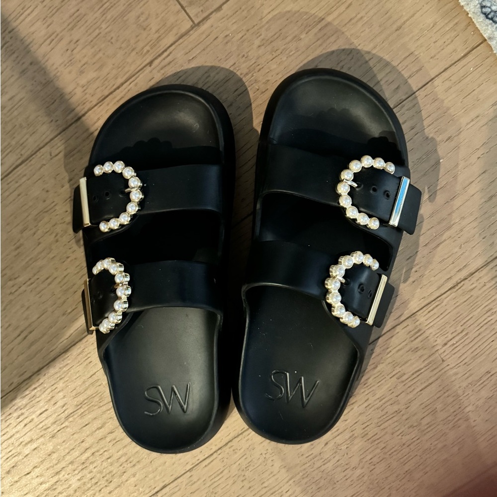Stuart Weitzman Rubber Sandals pearly buckle dual band slide (size 6b)